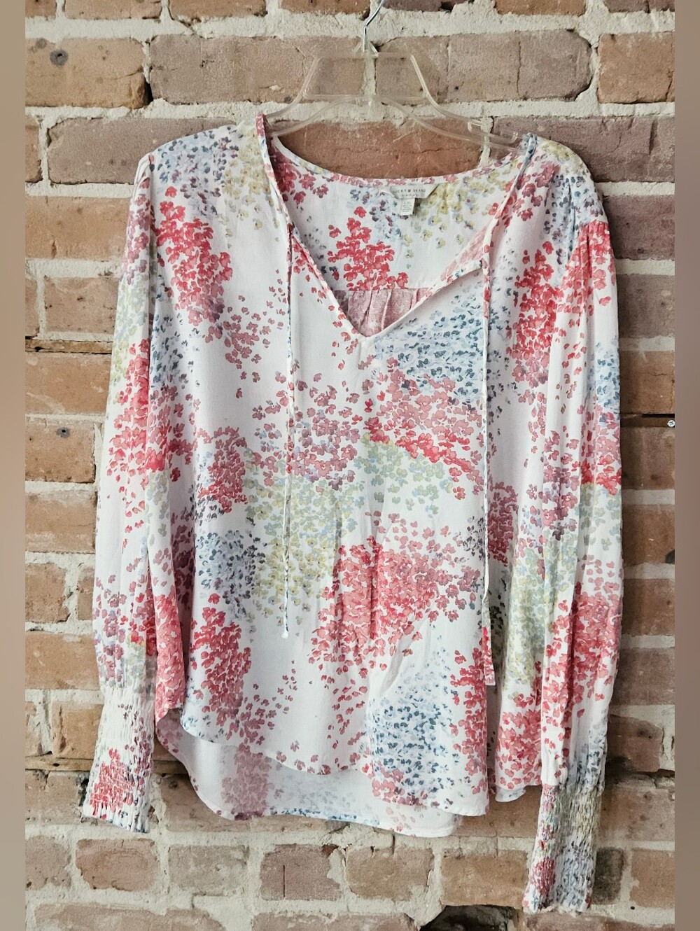 Lucky Brand Floral V-Neck Long Sleeve Blouse - White/Pink Size Large